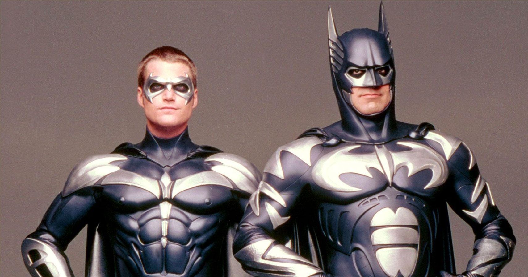O escritor de Batman e Robin pede desculpas pela má qualidade do filme