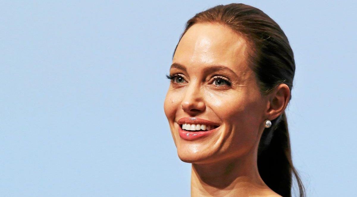 Angelina Jolie insta o Congresso a aumentar os benefícios do SNAP para assistência à Covid