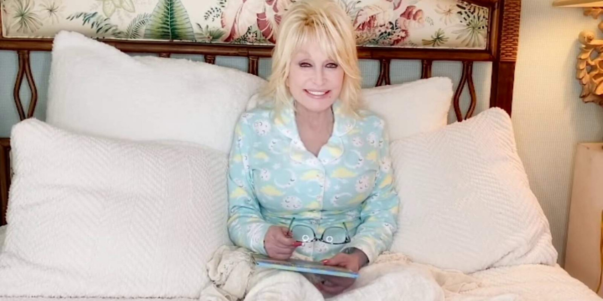 Dolly Parton acumulou um patrimônio líquido de $ 500 milhões e é assim que ela conseguiu