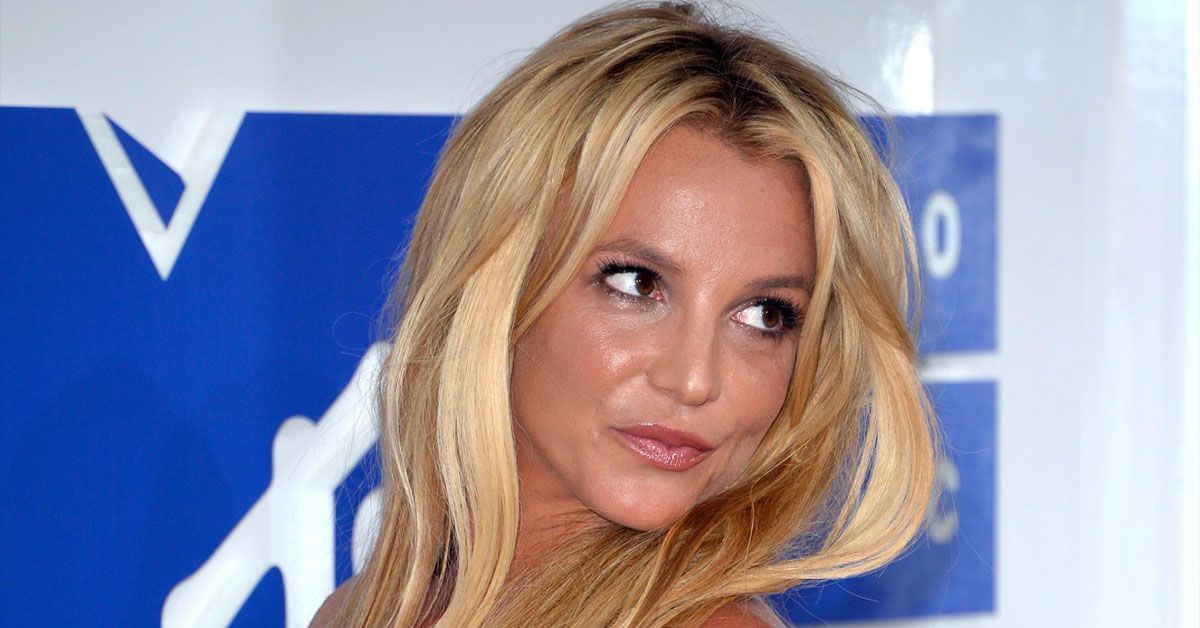 É bem possível que a última postagem de Britney Spears tenha sido escrita por uma criança do jardim de infância