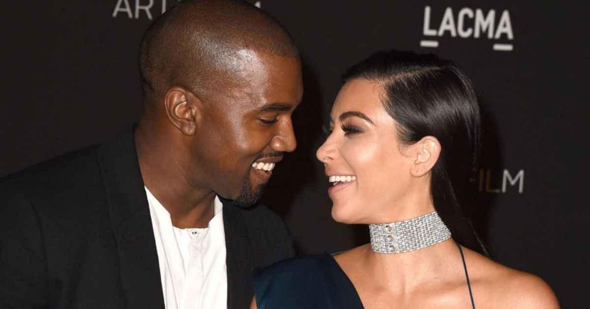 Fãs de Kim Kardashian ficam confusos depois que ela sai com Kanye depois de um comportamento bizarro