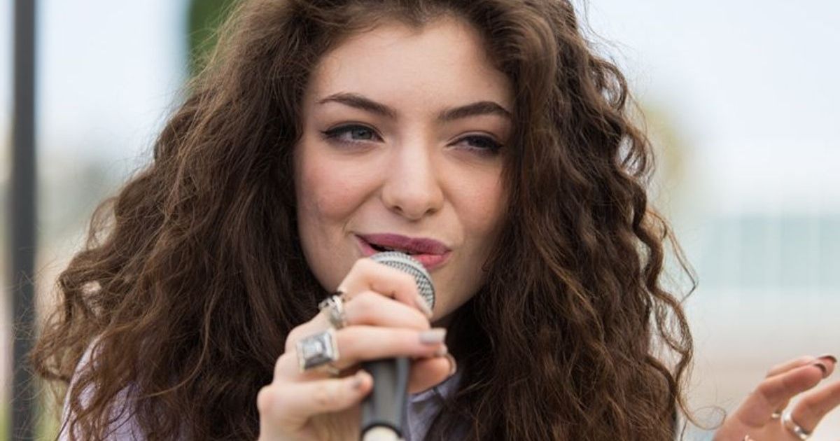 Fãs ficam loucos por ver as tendências de Lorde no Twitter, mas não são notícias do álbum