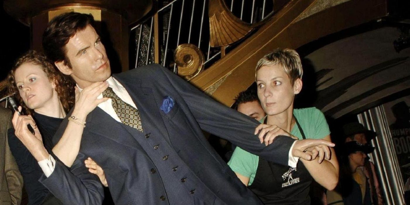 Por que as figuras de cera de Pierce Brosnan foram removidas dos museus Madame Tussauds?