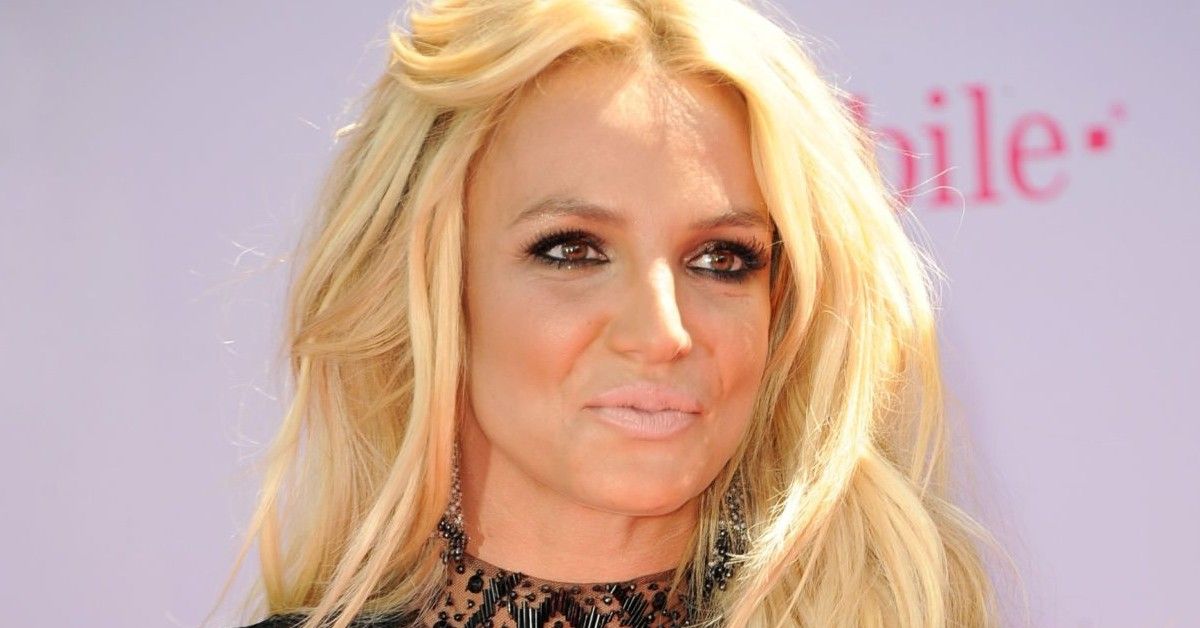 Os fãs reagem à versão de Britney Spears do TikTok Toxic Challenge