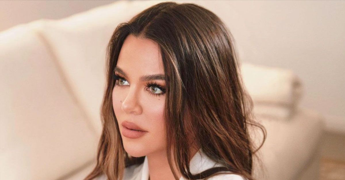 Khloe Kardashian se redime como supostamente desmoronando o escândalo de trapaça