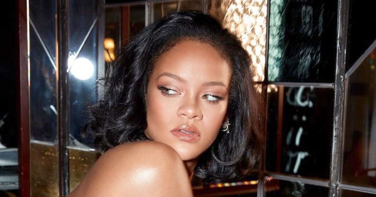Os fãs de Rihanna se voltam contra ela e a arrastam nas redes sociais