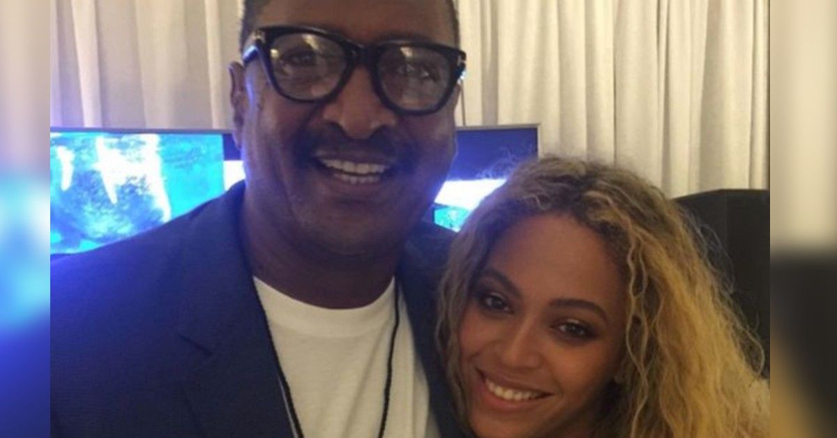 Qual é a relação de Beyoncé com seu pai Matthew Knoles?