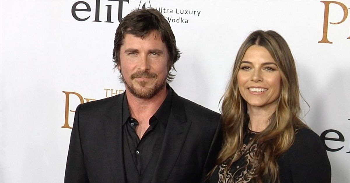 Tudo o que sabemos sobre a esposa de 20 anos de Christian Bale, Sibi Blažić