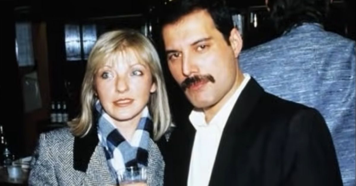 Mary Austin já se casou depois de sua separação de Freddie Mercury?