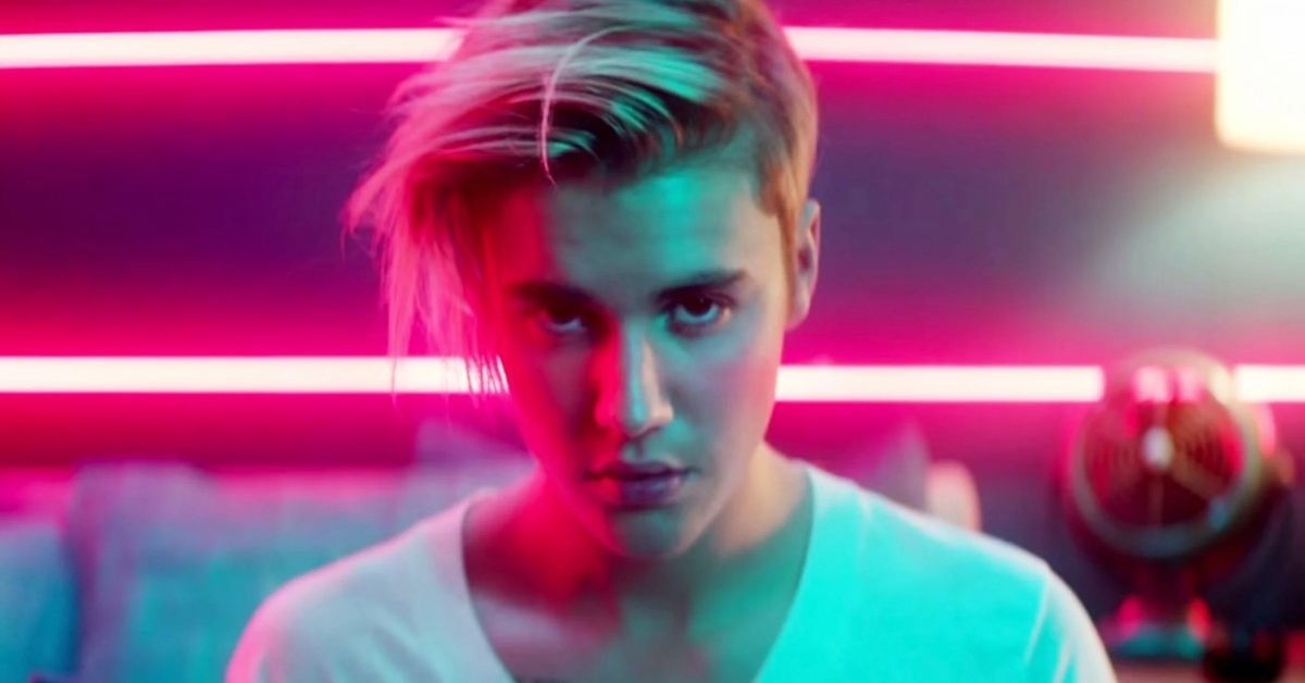 Quais hits de Justin Bieber lideraram a Billboard Hot 100?