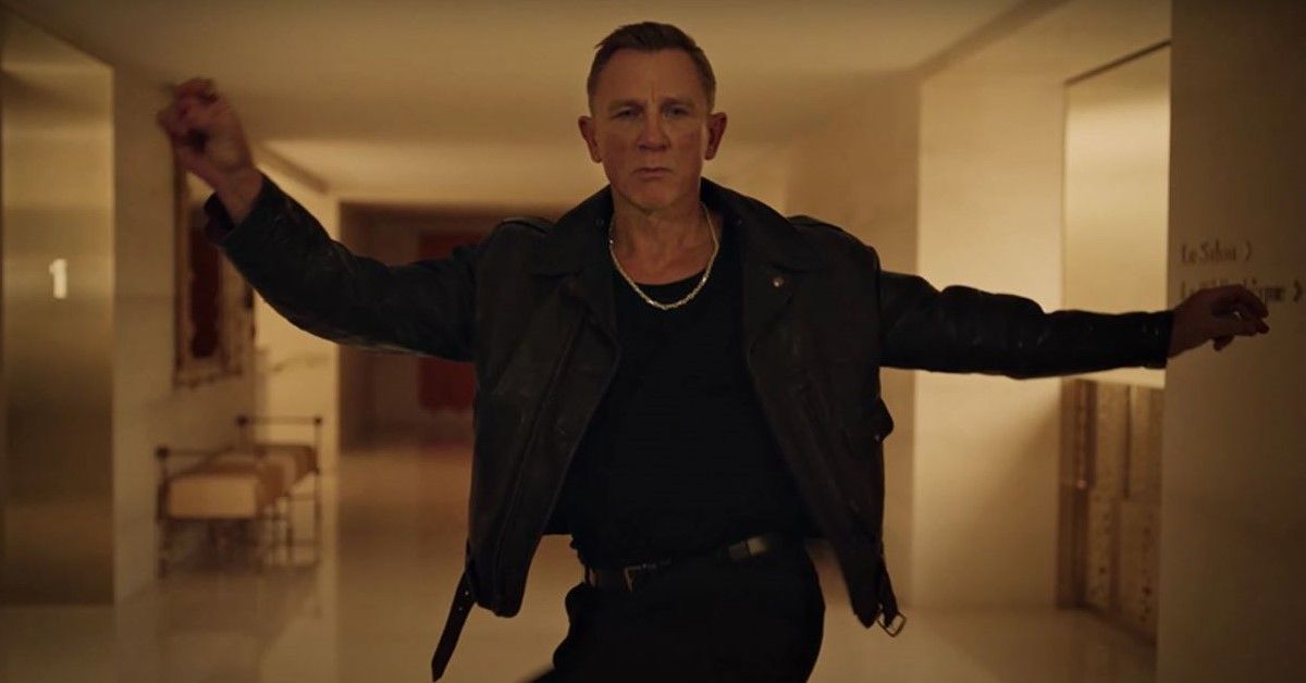 Alguém sabia que Daniel Craig realmente podia dançar antes do anúncio Belvedere de Taika Waititi?