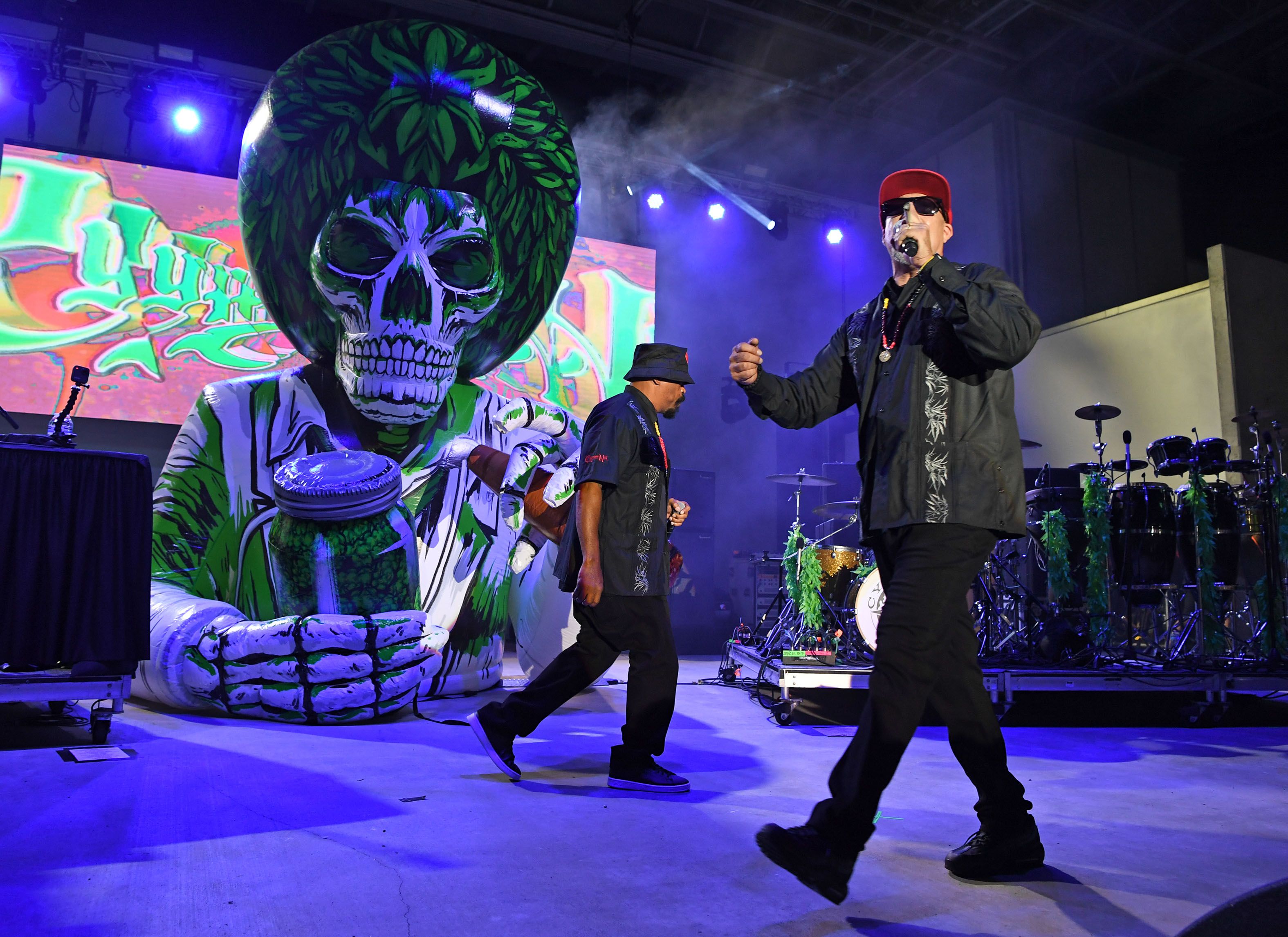 30 anos depois, Cypress Hill ainda está banido do SNL por quebrar as regras, mas eles não parecem se importar