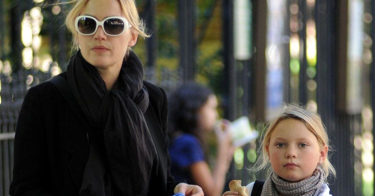 Kate Winslet tinha reservas sobre trabalhar com sua filha Mia Threapleton no início