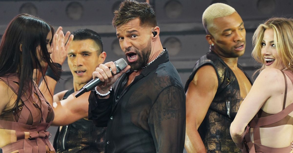Ricky Martin quebra silêncio e assume sua sexualidade em 2010
